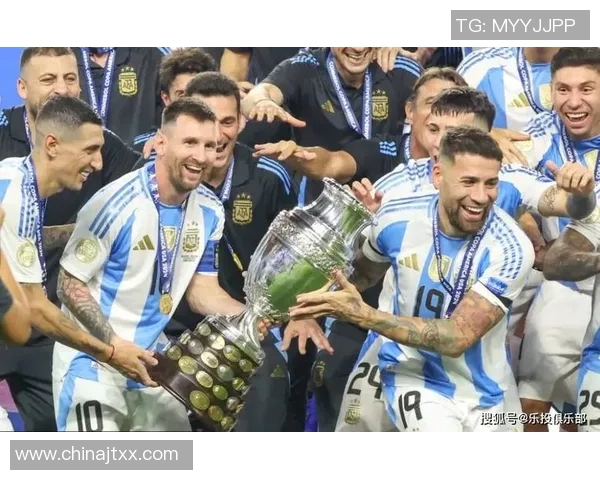 美洲杯赛足球明星的辉煌历程与传奇瞬间回顾